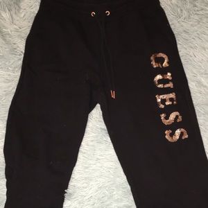Never worn GUESS jogger sweats!